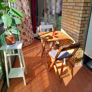 Room In Shared Apartment With Parking